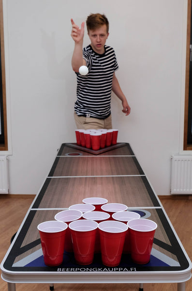 Beer pong pöytä